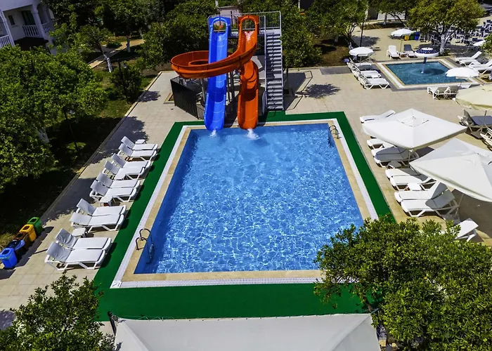 Viking Garden Hotel