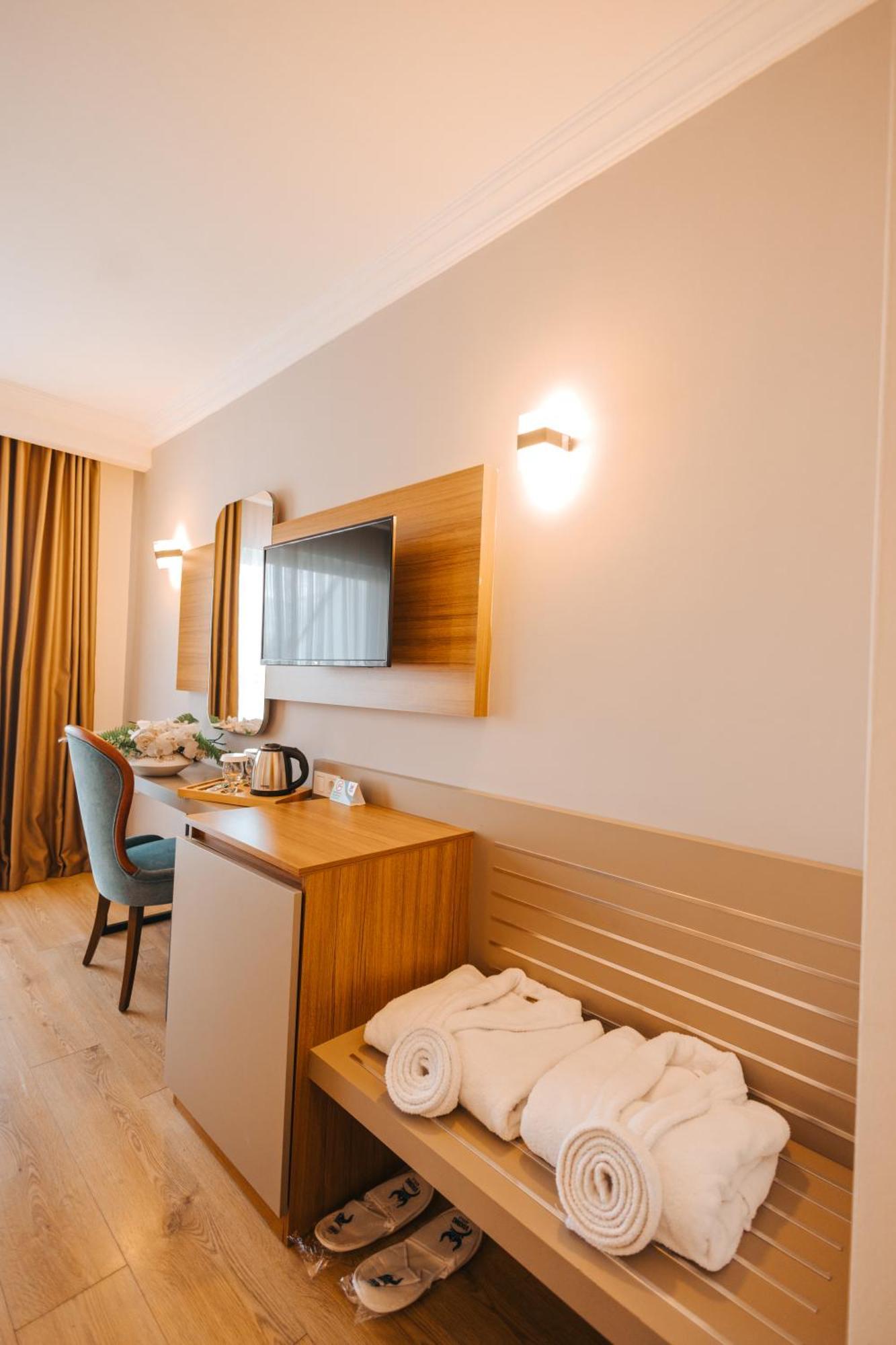 Viking Garden 4*
